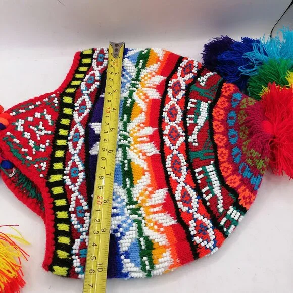 Peruvian Floral Chullo Knitted Wool Multicolored Beads  display picture 1